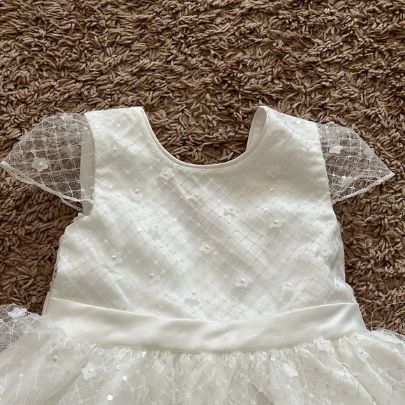 NWOT Elegant White Dress with Sheer Overlay Flower girl wedding baptism dress - Picture 5 of 9